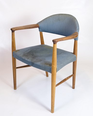 Armstol - Teaktræ - Sæde I Blåtstof - Kurt Olsen - Dansk Design - 1960erne
God Stand
