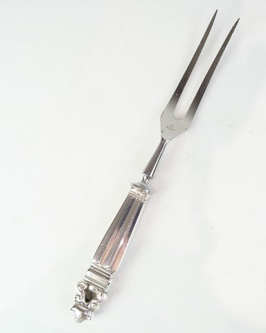 Carving fork - Patterned King - Georg Jensen - Design by Johan Rhode - 1915
Great condition
